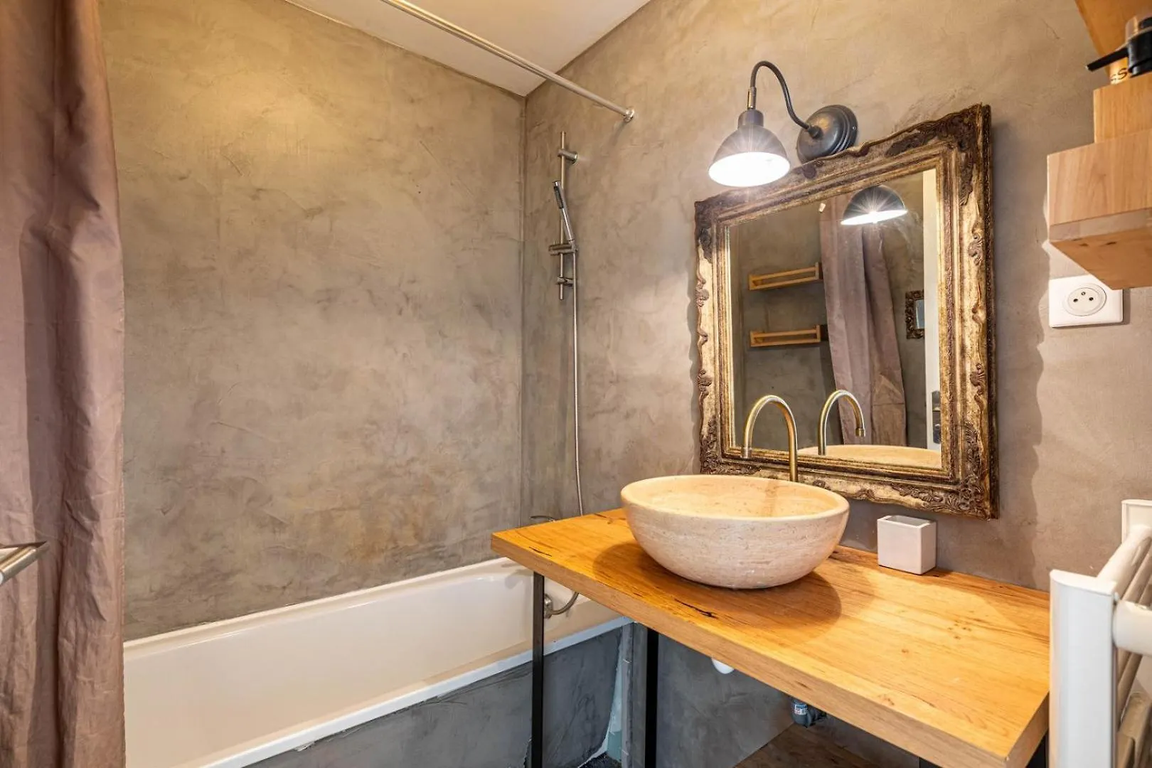 شقة Le Contemporain - Terrace & Near Montmartre باريس