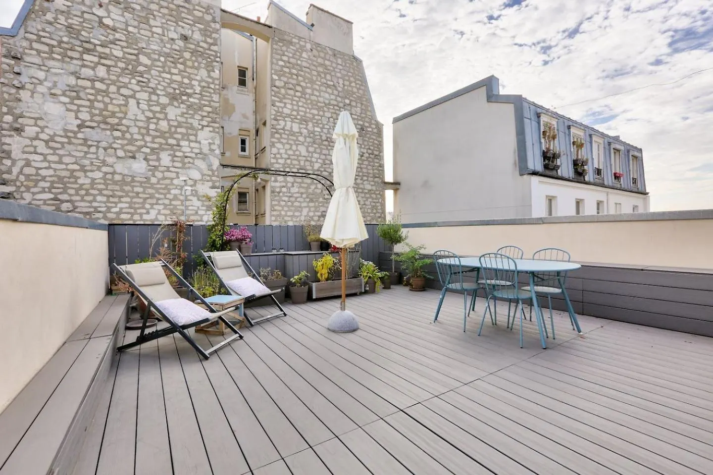 Le Contemporain - Terrace & Near Montmartre Apartment Paris